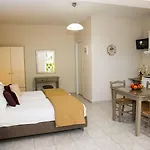 Appartement Dina Razáta